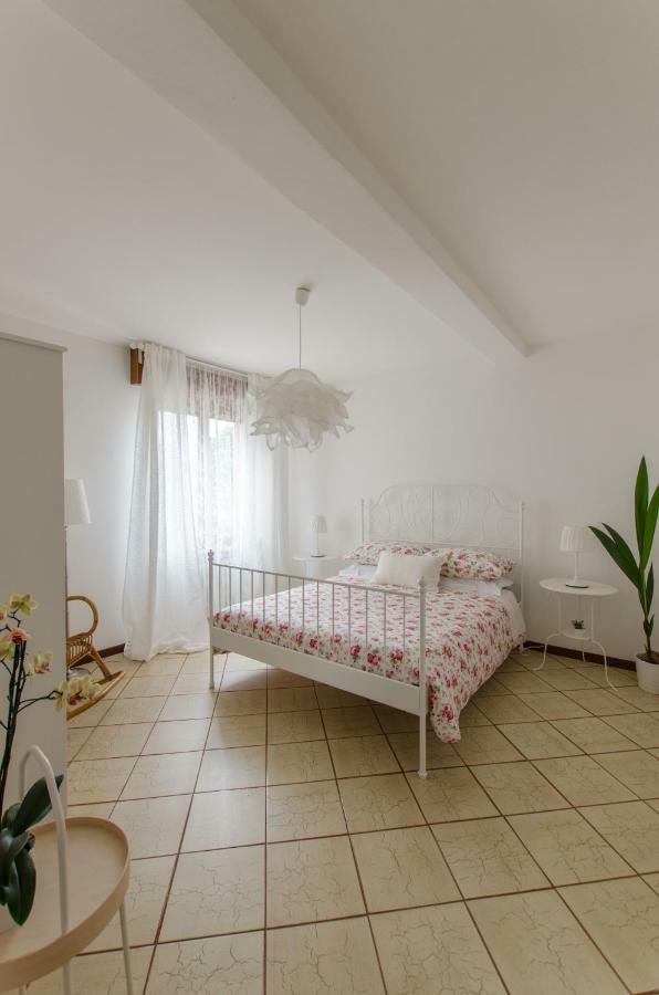 Casa Marisa Apartment Sirmione Exterior photo